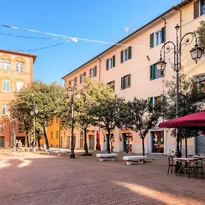 Hostly - La Pera - 2 Bedrooms, Full Center Apartment Pisa