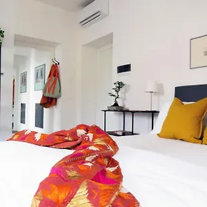 Crochat Apartment Como
